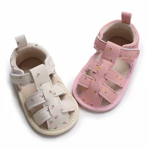 Bloemen babysandalen voor meisjes met zachte zool en antislip design voor de zomer