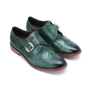 Handgefertigte grüne Leder-Brogue-Loafer mit Mönchsriemen und Vintage-Finish für Damen.