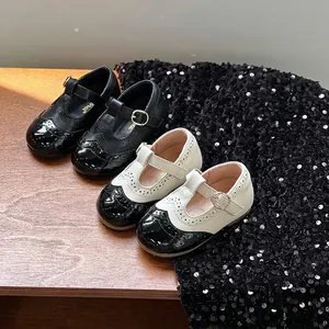 Scarpe Bebè per Bambina Suola Morbida Principessa Vernice Intaglio Brogue Scarpe Primi Passi Cinturino a T Festa Matrimonio