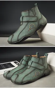 Vista detallada de botas Martin de cuero verde vintage de alta calidad para hombre