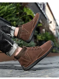 Braune Herren-Lederstiefeletten mit robuster Oktopus-Sohle für Freizeit und Outdoor