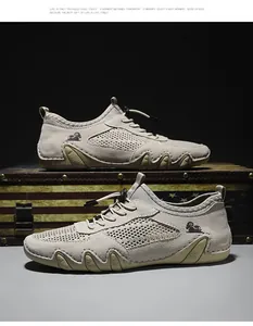 Detailansicht der atmungsaktiven Herren-Sneaker aus Mesh und Leder mit Wellensohle.