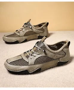 Detailweergave van herenschoenen van echt leer met ademend mesh en octopus-zool.