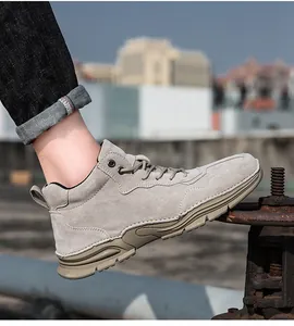 Détail de bottines Martin pour hommes en cuir résistant pour l'extérieur et les loisirs