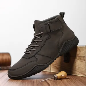 Bottines Martin pour hommes en marron foncé avec semelle antidérapante type pieuvre