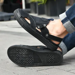 Χειροποίητα δερμάτινα ανδρικά σανδάλια παραλίας με αντιολισθητική σόλα και αναπνεύσιμο σχέδιο
