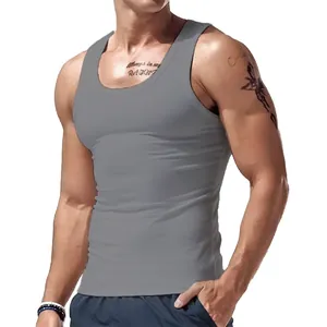 Canotta sportiva grigia da uomo slim fit, canotta estiva senza maniche di base