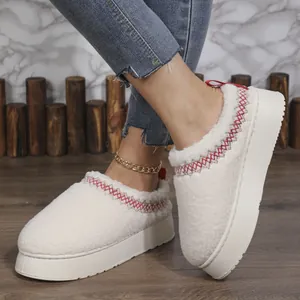 Bottes de neige compensées en peau de mouton pour femmes avec doublure en peluche chaude