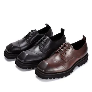 Handgemaakte heren lederen derby schoenen met dikke zool in vintage Britse stijl, vierkante neus