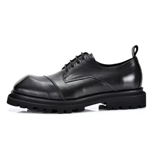 Handgemaakte zwarte leren Derby schoenen voor heren met dikke zool en ronde neus