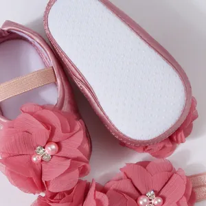 Chaussures de princesse roses pour bébé avec bandeau floral et semelles souples