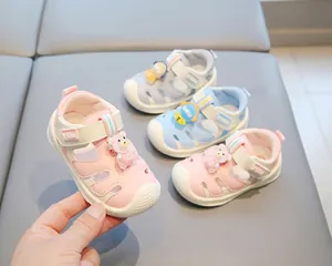 Comfortable closed-toe baby summer sandals with soft anti-slip sole and bear design