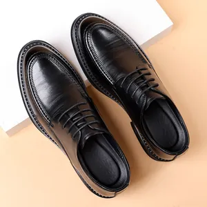 Classic black leather business dress shoes for men with British style design