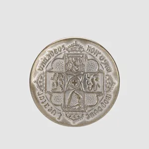 Vintage Brass Buttons Embossed Heraldic Crest Crown Pattern Metal Buttons For Coat Jacket Suit Sew-On Shank Buttons