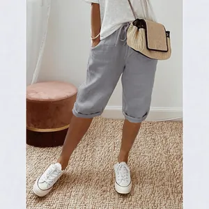 Pantalon court décontracté en coton et lin pour femme avec taille élastique en gris