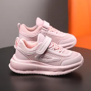Comode sneakers in mesh rosa traspirante per bambini con velcro e suola spessa rosa