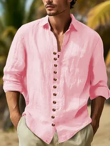 Stijlvol roze linnen herenoverhemd met vintage knoopsluiting voor lente en herfst.