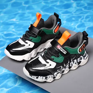 Lightweight and breathable mesh summer sneakers for boys featuring non-slip soles and sporty design