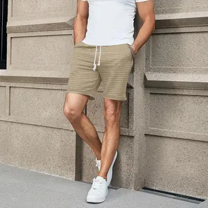 Lässige Herren-Shorts in Khaki mit Waffelstruktur und Kordelzug für den Sommeralltag