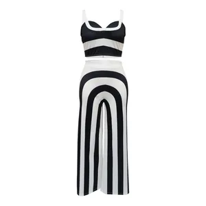 Conjunto de ocio de verano moderno de dos piezas con rayas blancas y negras para mujer