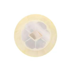 Bouton élégant en nacre blanche naturelle avec gravure de fleur pour manteaux haut de gamme