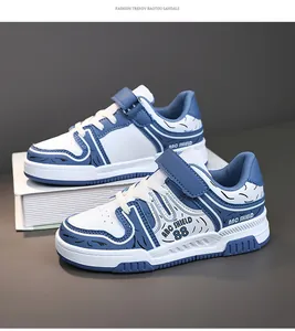 Zapatillas de moda para niños en azul y blanco con velcro y estampado ABC SHIELD