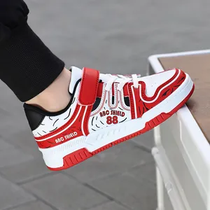 Zapatillas de moda rojas y blancas para niños con suela antideslizante de 6 a 12 años