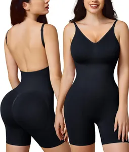 Body moldeador sin costuras con espalda al aire, control de abdomen y realce de glúteos.