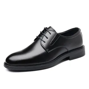 Scarpe classiche da uomo in pelle nera stile business inglese con stringhe eleganti