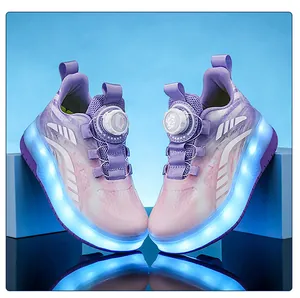 Vue détaillée des chaussures à roulettes LED pour enfants dégradé rose violet