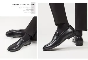 Detalle de mocasines de cuero negro para hombre, estilo formal y elegante de oficina