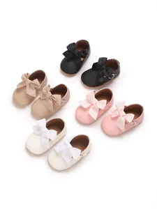 Detailed display of baby PU princess walker shoes in four colors with cute bow knots.