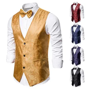Gedetailleerde weergave van paisley jacquard vest en vlinderdas voor heren in kleuren