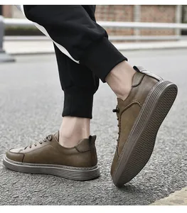 Stylish men's vintage brown casual board shoes with textured leather and thick rubber sole