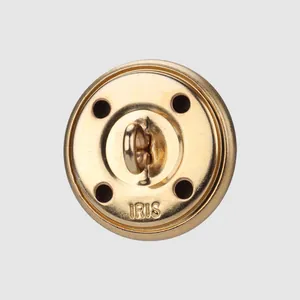 Bottone a gambo giapponese di alta gamma in ottone dorato con logo IRIS per vestiti