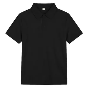 Polo negro de punto de gofre pesado para hombre con un cuello clásico elegante