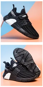 Black breathable mesh boys running shoes with durable non-slip grooved rubber sole