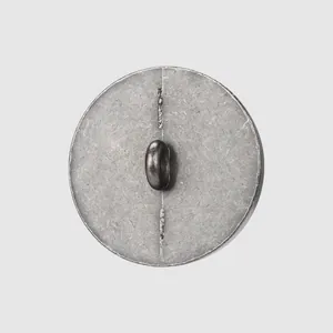 Bouton décoratif haut de gamme en métal argenté vintage vue arrière pour vêtements