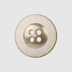Bouton métallique à quatre trous fini bronze antique pour vêtements haut de gamme
