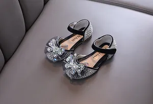 Glitzernde schwarze Prinzessinnenschuhe für Mädchen mit großer Kristall-Schmetterlingsschleife
