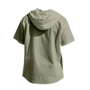 Rückansicht eines leichten und atmungsaktiven Leinen-Kapuzen-T-Shirts für Herren