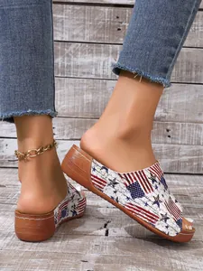 Stylish women's peep-toe wedge slippers with a patriotic American flag print pattern