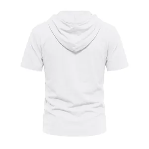 Vista posteriore dettagliata di una camicia con cappuccio bianca in lino da uomo.
