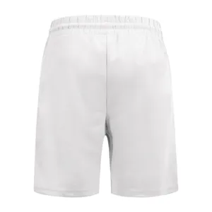 Vista posteriore di pantaloncini da golf bianchi da uomo con fine trama gessata