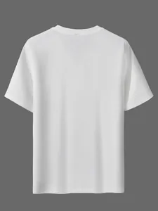 Rückansicht eines weißen Herren-T-Shirts mit Netzstruktur und Kurzarm