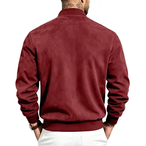 Vue arrière d'un blouson aviateur en daim bordeaux pour homme avec bords-côtes.