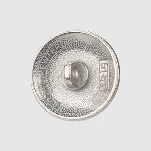 Hochwertiger japanischer Zinnlegierungsknopf mit Royal Pewter und Iris Gravur