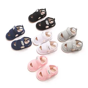 Atmungsaktive Baby-Lauflernschuhe aus Mesh mit weicher Sohle in fünf bunten Farben