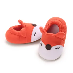 Scarpine neonato a forma di volpe arancione in morbido cotone con bordo elastico