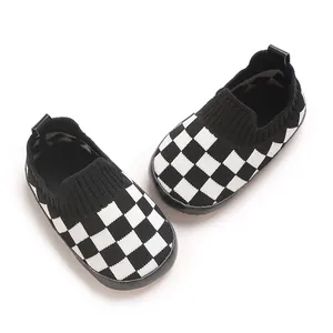 Zapatos de bebé de punto a cuadros transpirables para 0-1 año, textura de algodón